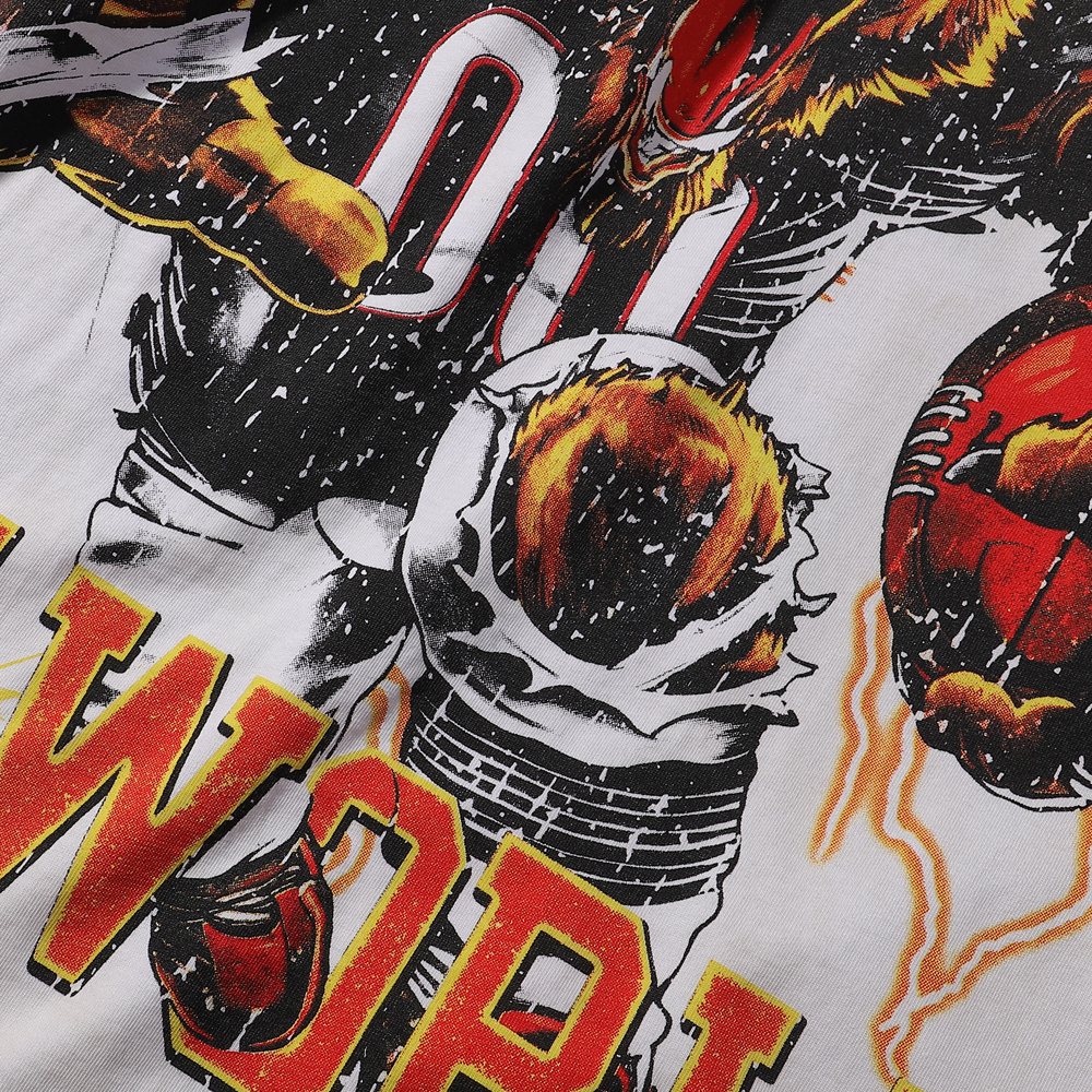 MAJESTIK Fearless 00 Football Bear Graphic T-Shirt ¡ª detail
