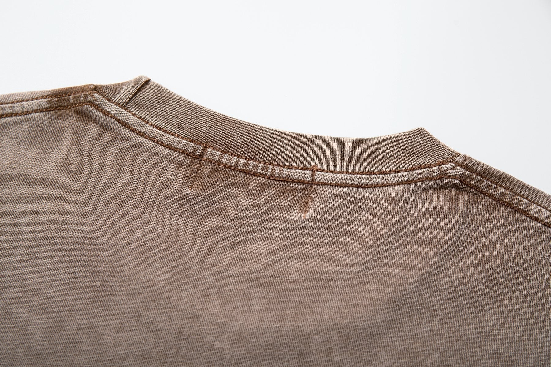MAJESTIK Western Horse Graphic T-Shirt ¡ª detail