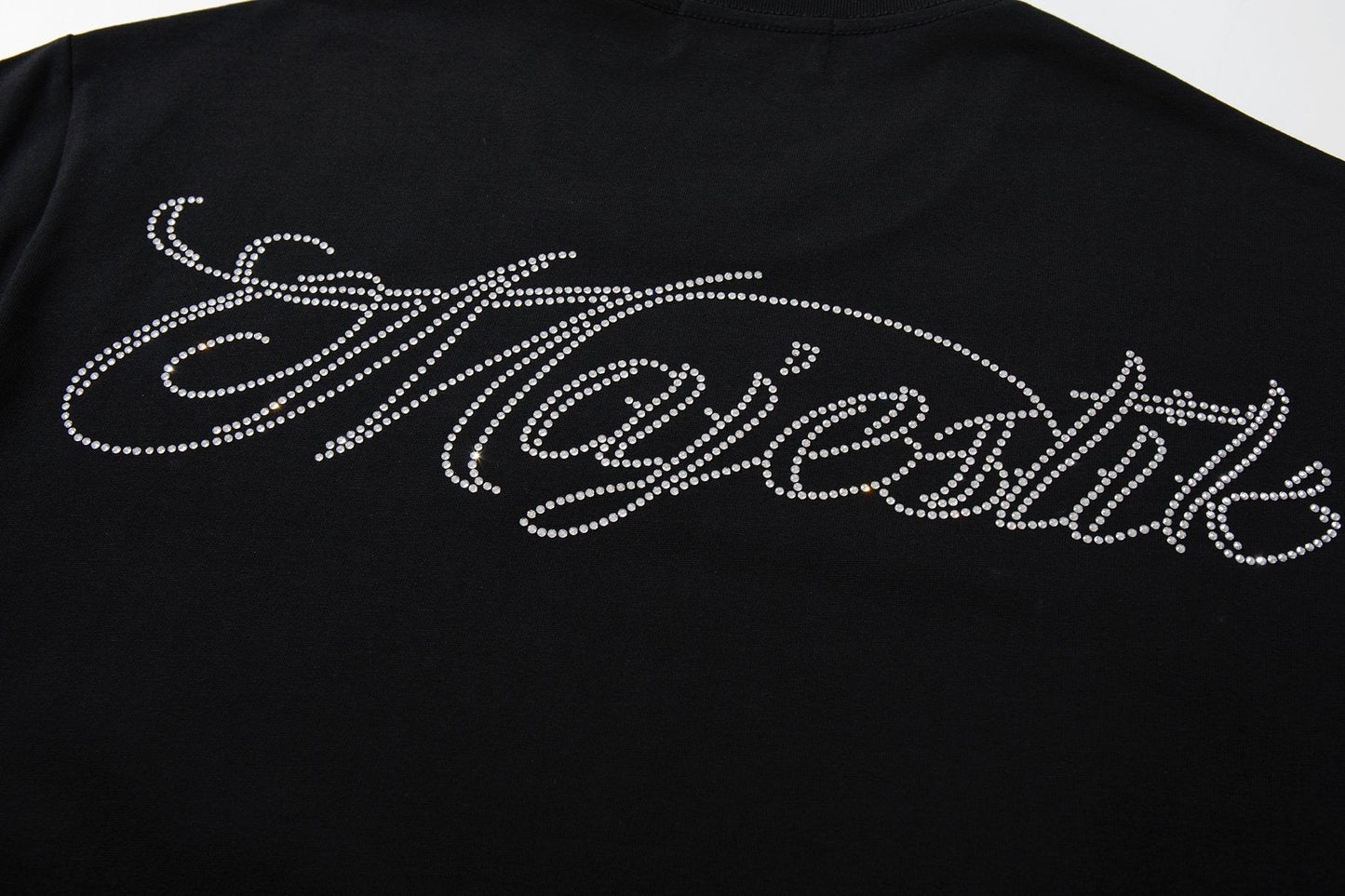MAJESTIK Script Back Graphic T-Shirt ¡ª detail