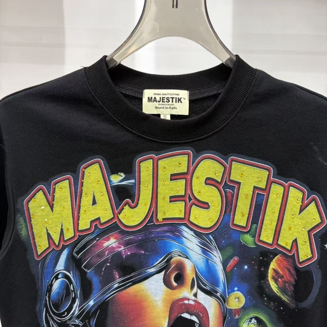MAJESTIK Astronaut Candy Graphic T-Shirt ¡ª neck_label