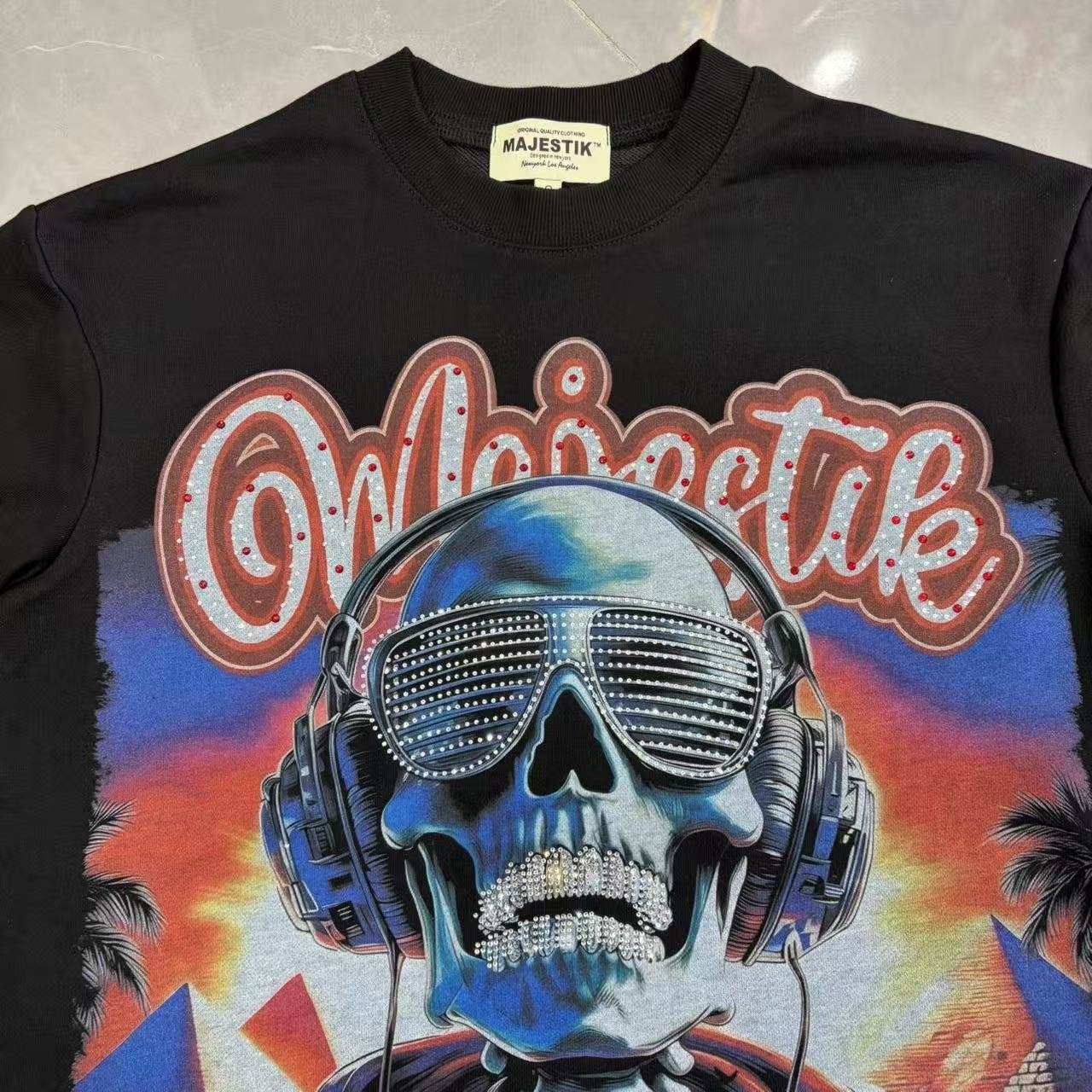 MAJESTIK Skull Headphones Graphic T-Shirt ¡ª detail